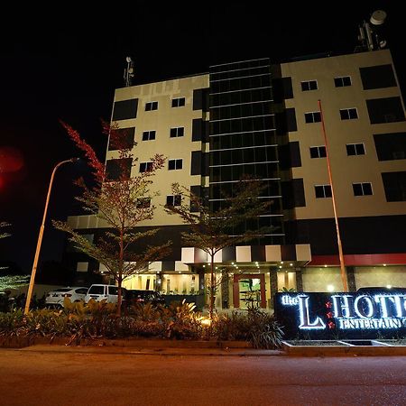 The L Hotel Entertainment Batam Kültér fotó